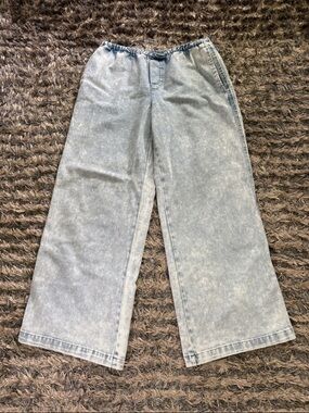 Vanilla Star Light Wash Cotton Blend Low Rise Wide Leg Jeans Size M